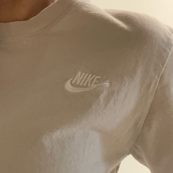 Nike Men’s T-Shirt Size Small 🖤 Nike Color “Light Bone” 🖤 Worn Once - Picture 4 of 6